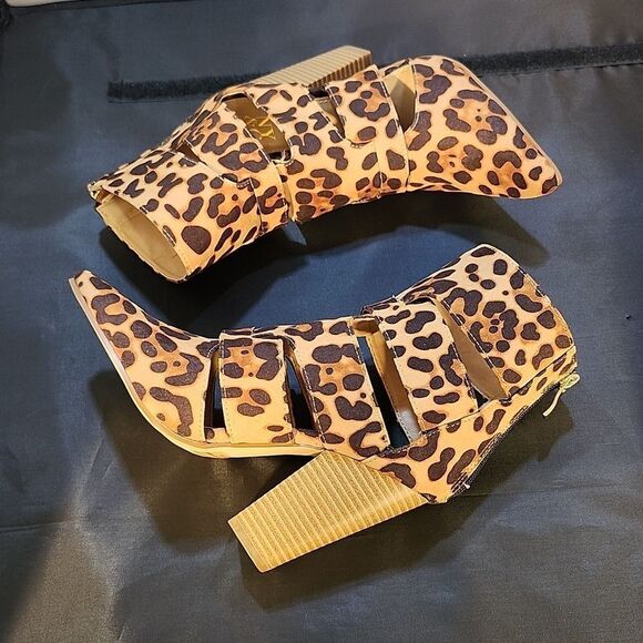 BRAND NEW NY&C BLOCK HEEL CUT-OUT POINTED-TOES BOOTIES G1 - Picture 11 of 15